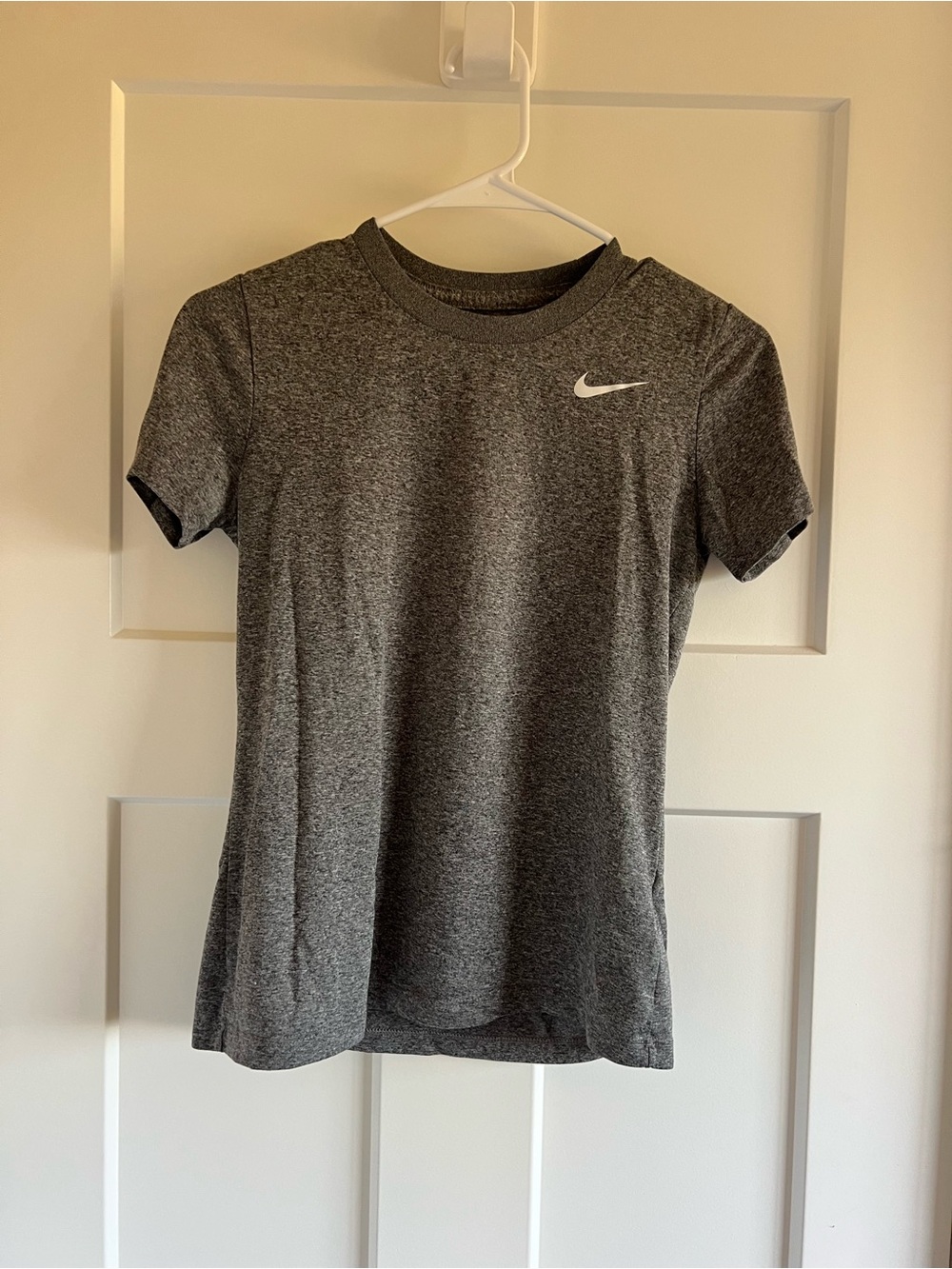 Nike Women's Heather Gray Short Sleeve Performance Tee - Picture 1 of 3